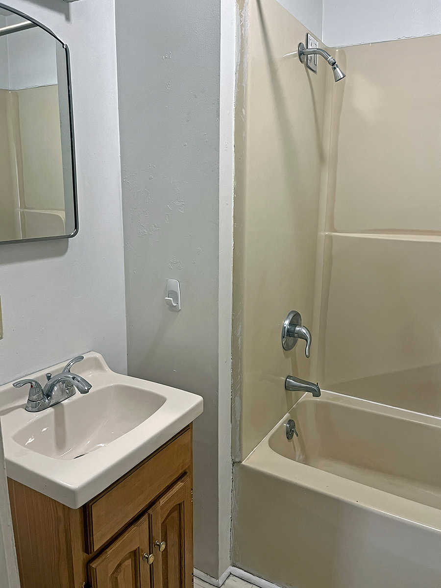 45 Maple #1 - Bath 2